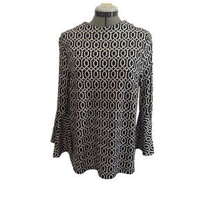 Crown & Ivy Black & White Geometric Pattern Bell Sleeve Top Size L